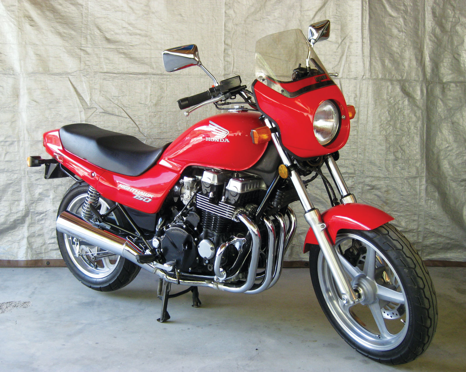 イマンオデットビードミディ缶 Readers and Riders: Favorites for a Reason - Motorcycle Classics